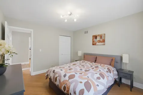 1020 Weeping Willow Drive Wheeling IL 60090