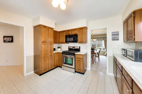 1819 North Normandy Court Arlington Heights IL 60004