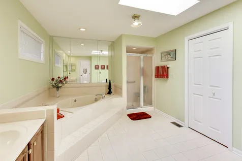 1819 North Normandy Court Arlington Heights IL 60004