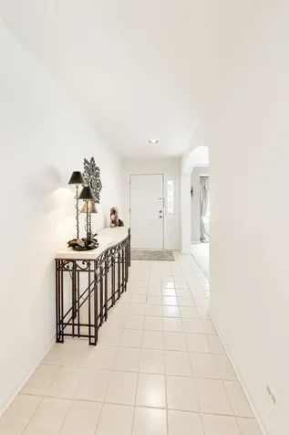 1819 North Normandy Court Arlington Heights IL 60004