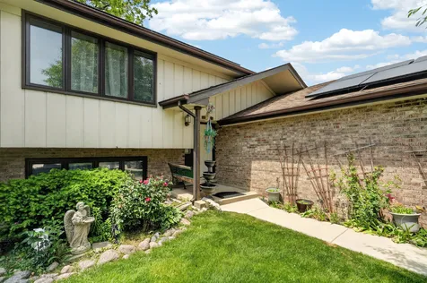 7432 Beloit Avenue Bridgeview IL 60455