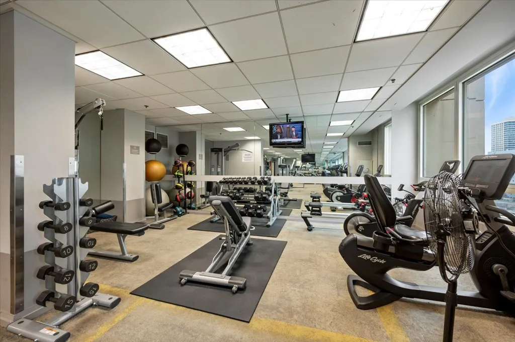 33 West Ontario Street Chicago IL 60654