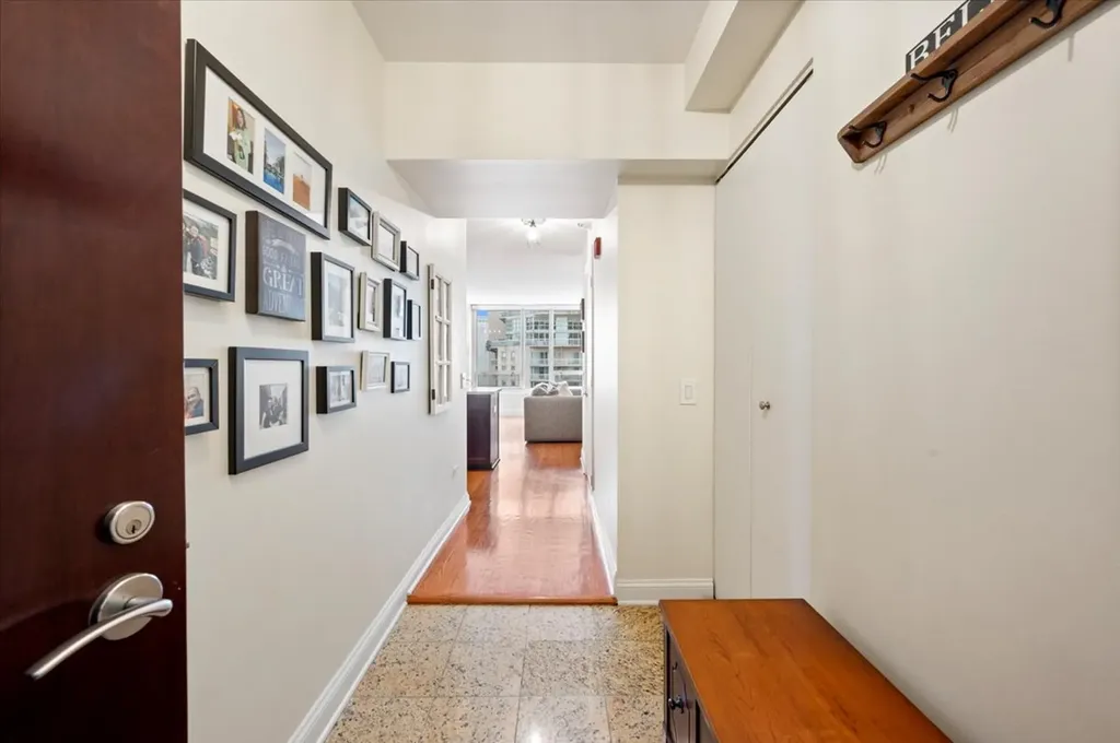 33 West Ontario Street Chicago IL 60654