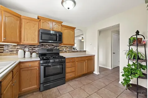 8911 Pine Avenue Wonder Lake IL 60097