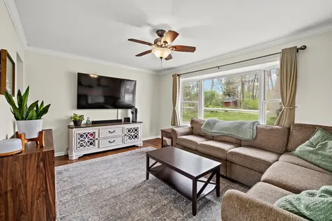 8911 Pine Avenue Wonder Lake IL 60097