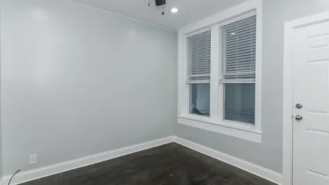 2049 West Coulter Street Chicago IL 60608