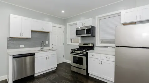 2049 West Coulter Street Chicago IL 60608
