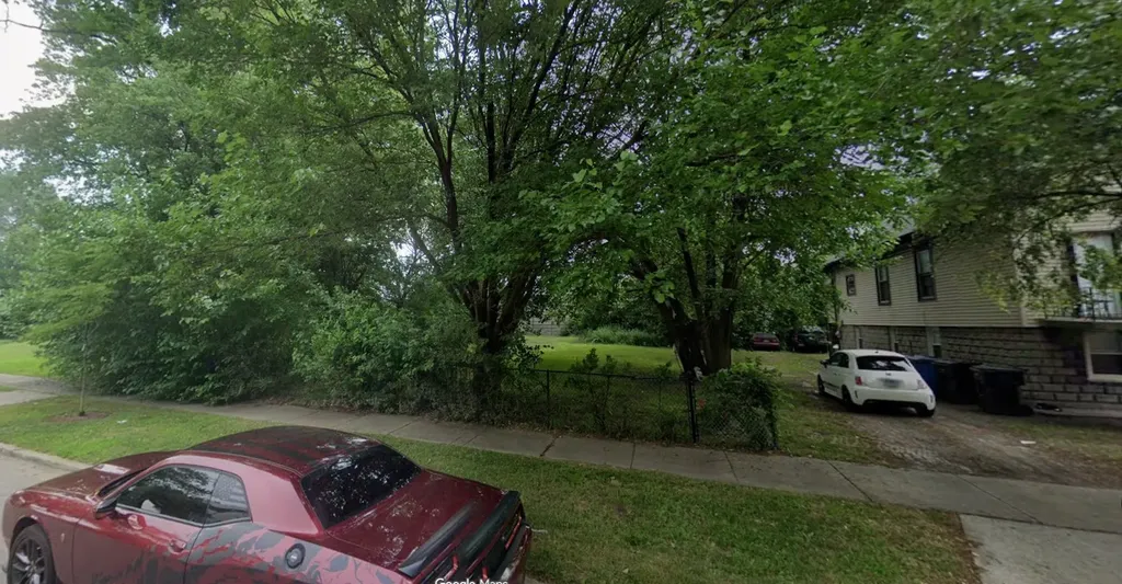 6041 South La Salle Street Chicago IL 60621