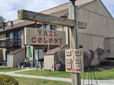 58 Vail Colony Fox Lake IL 60020