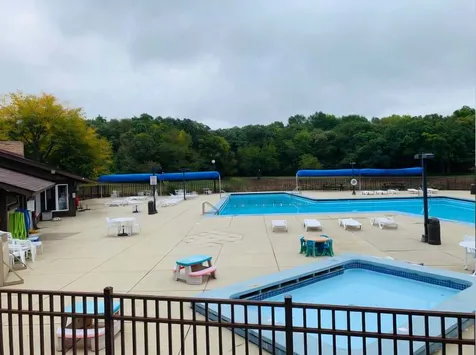 58 Vail Colony Fox Lake IL 60020