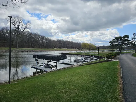 58 Vail Colony Fox Lake IL 60020