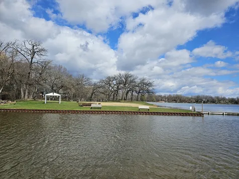 58 Vail Colony Fox Lake IL 60020