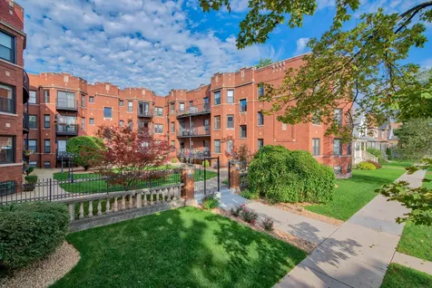 4014 North Central Park Avenue Chicago IL 60618