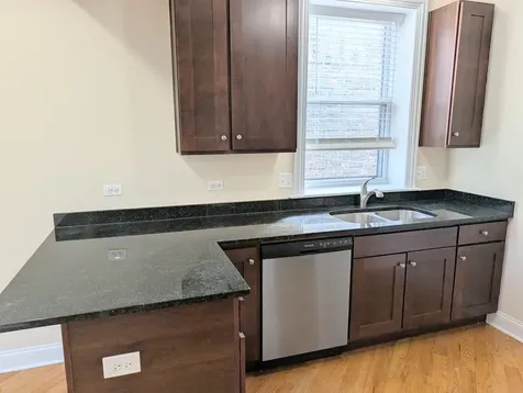 4014 North Central Park Avenue Chicago IL 60618