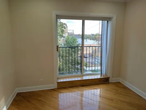 4014 North Central Park Avenue Chicago IL 60618