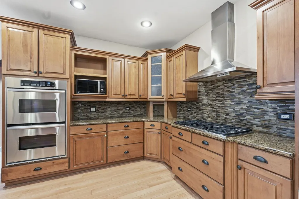 45 Burnette Drive Antioch IL 60002