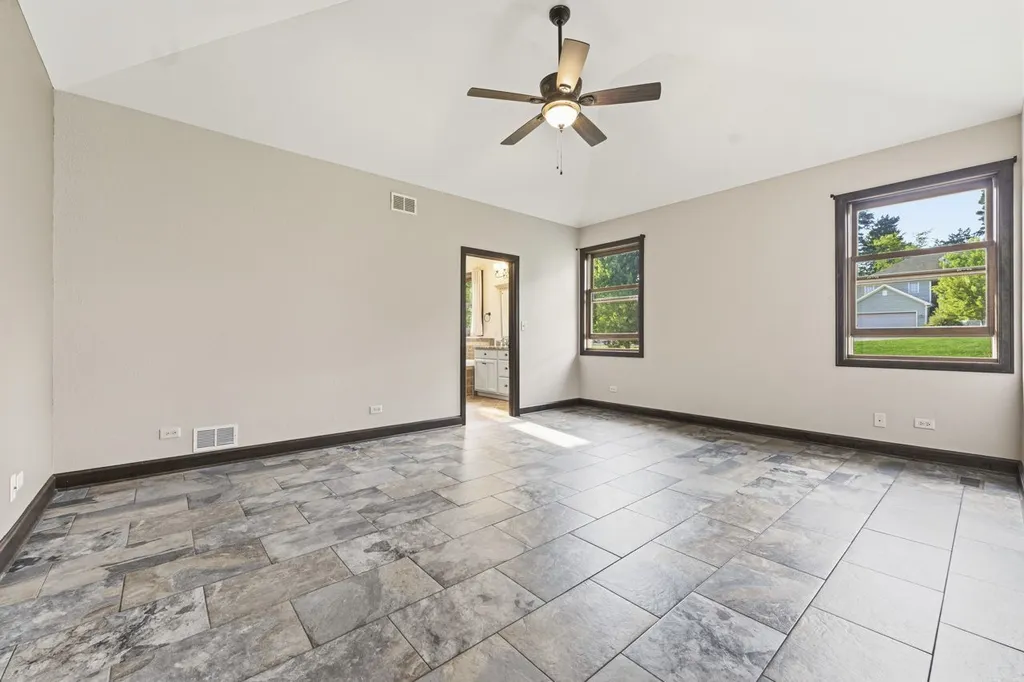 45 Burnette Drive Antioch IL 60002