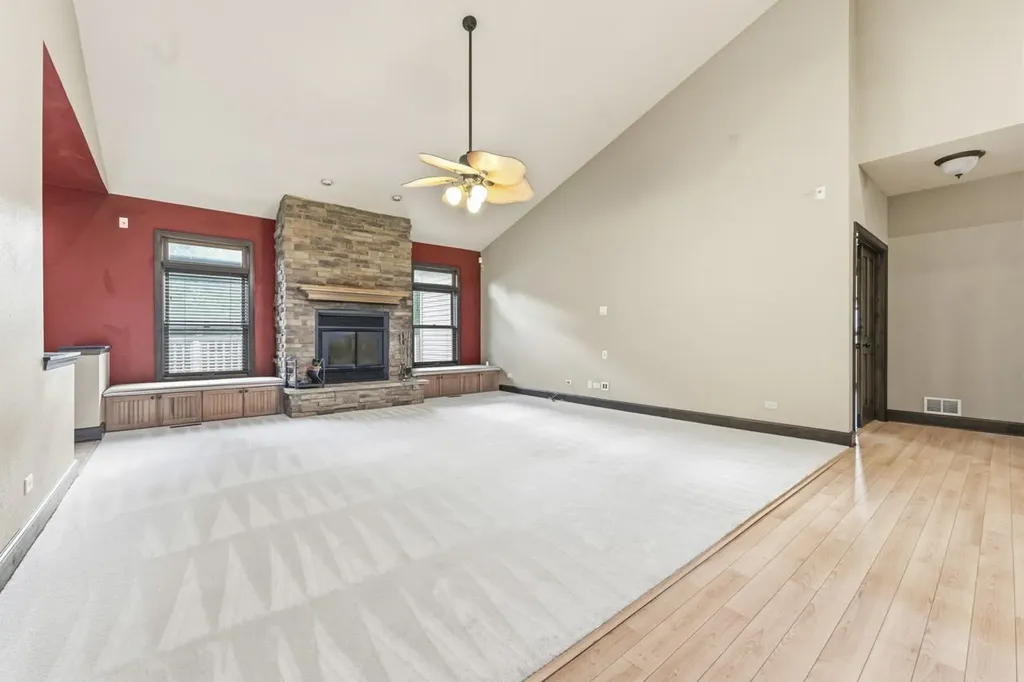 45 Burnette Drive Antioch IL 60002