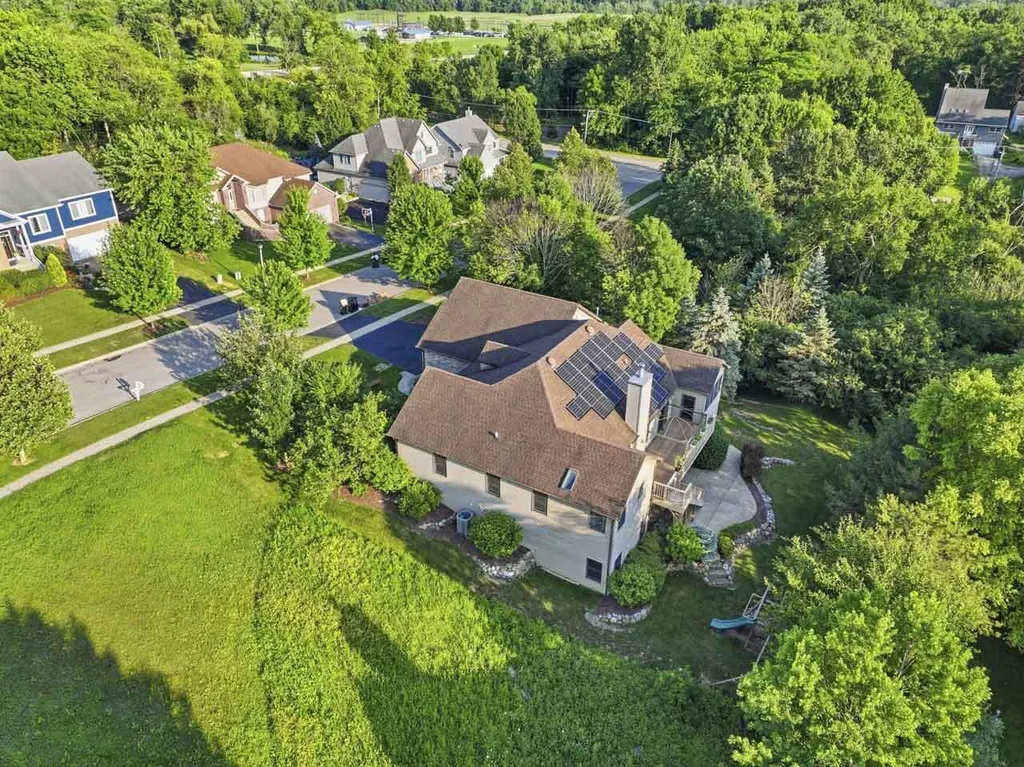 45 Burnette Drive Antioch IL 60002