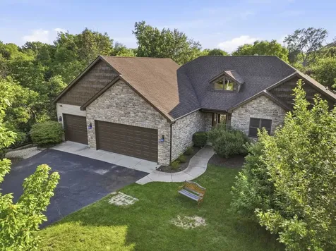 45 Burnette Drive Antioch IL 60002