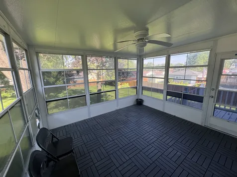 2010 Carleton Road Hoffman Estates IL 60169