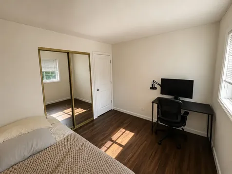 2010 Carleton Road Hoffman Estates IL 60169