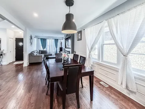 2436 Grove Avenue Berwyn IL 60402