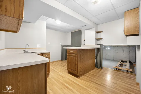 4311 Osullivan Drive Joliet IL 60431