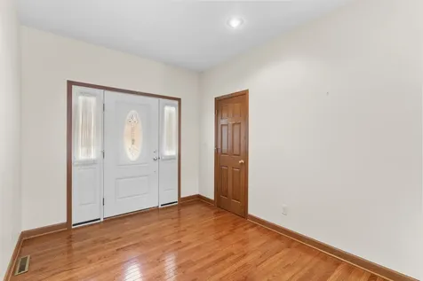 406 East Knights Road Sandwich IL 60548