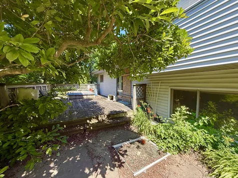 269 Brookside Drive Paw Paw IL 61353