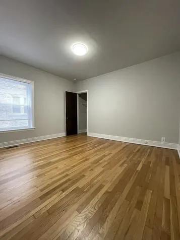 1955 West Sunnyside Avenue Chicago IL 60640