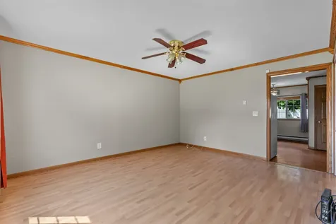 1072 North Highland Avenue Aurora IL 60506