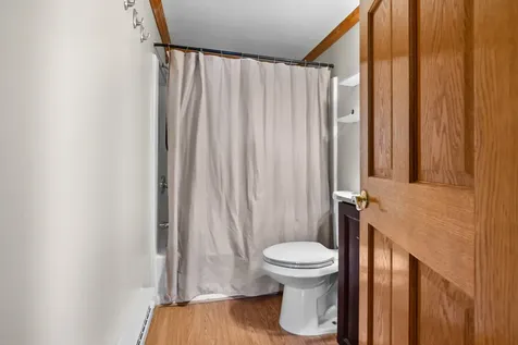 1072 North Highland Avenue Aurora IL 60506
