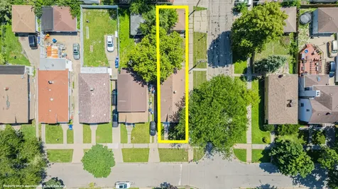 2039 South 12th Avenue Maywood IL 60153