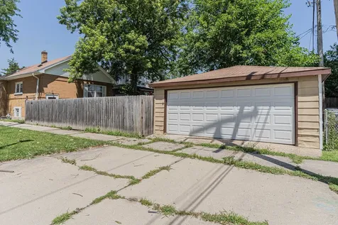 2039 South 12th Avenue Maywood IL 60153