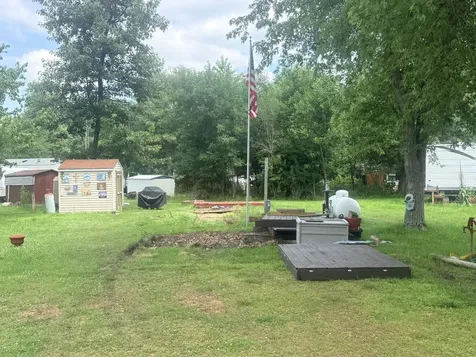 4-120 Woodhaven Lakes Sublette IL 61367