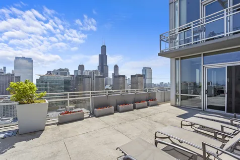 737 West Washington Boulevard Chicago IL 60661