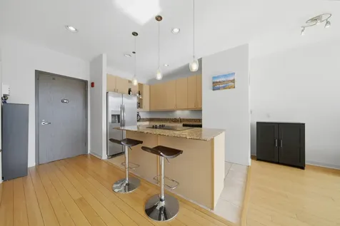 737 West Washington Boulevard Chicago IL 60661