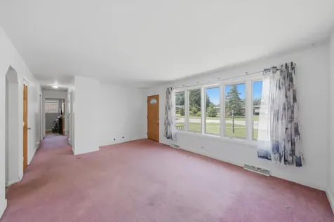 15W425 Victory Parkway Elmhurst IL 60126