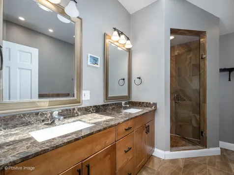 2120 West Race Avenue Chicago IL 60612