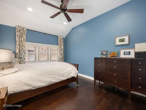 2120 West Race Avenue Chicago IL 60612