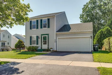 2382 North Quaker Hollow Lane Round Lake Beach IL 60073