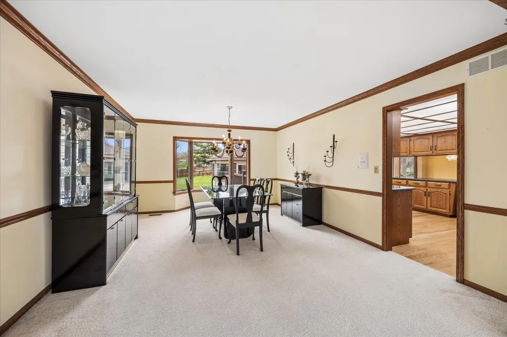 6037 Dunham Road Downers Grove IL 60516