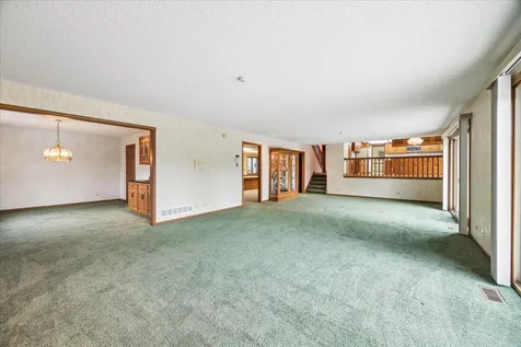 6037 Dunham Road Downers Grove IL 60516