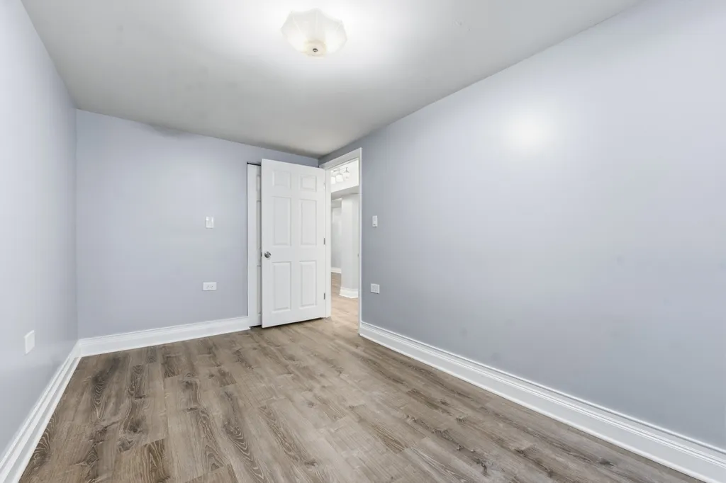 327 South Richmond Street Chicago IL 60612