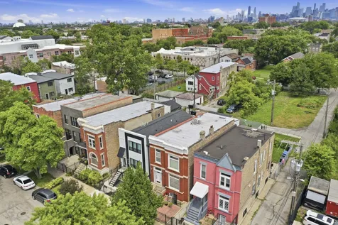 327 South Richmond Street Chicago IL 60612