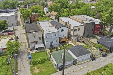 327 South Richmond Street Chicago IL 60612