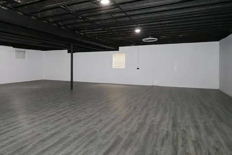5N523 East Lakeview Circle St. Charles IL 60175