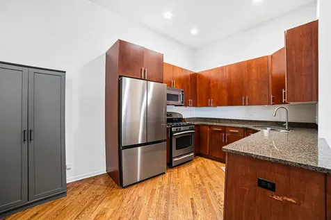 1525 North Milwaukee Avenue Chicago IL 60622