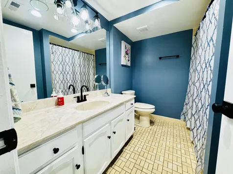 4019 West 93rd Street Oak Lawn IL 60453